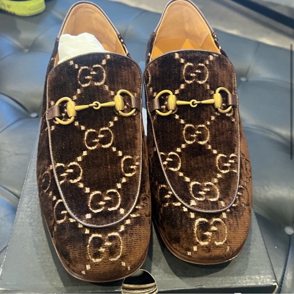 Gucci Men's Velvet Slip On Loafers. Brand new!
8 euro size and 9 US size - Picture 4 of 6